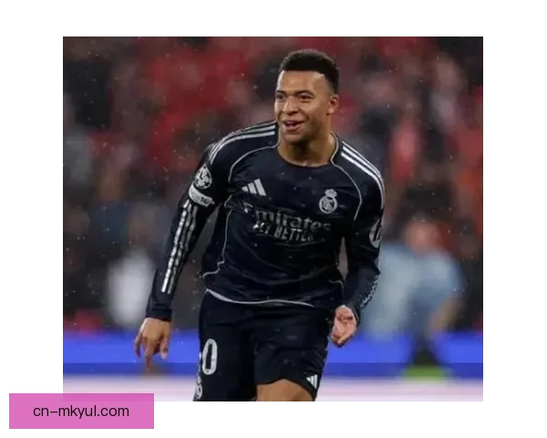 姆巴佩合练完毕客战本菲卡可出场