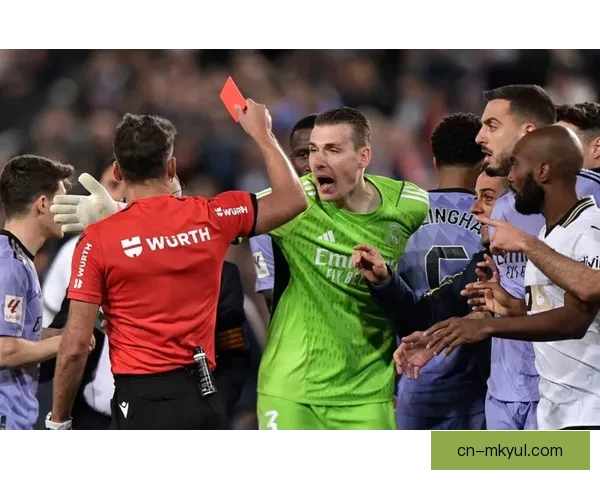 奥洛莫茨平洛桑施图尔姆救主